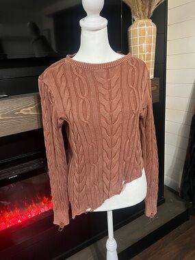 Cable Knit Crew Sweater in Rust with Distressed Hem